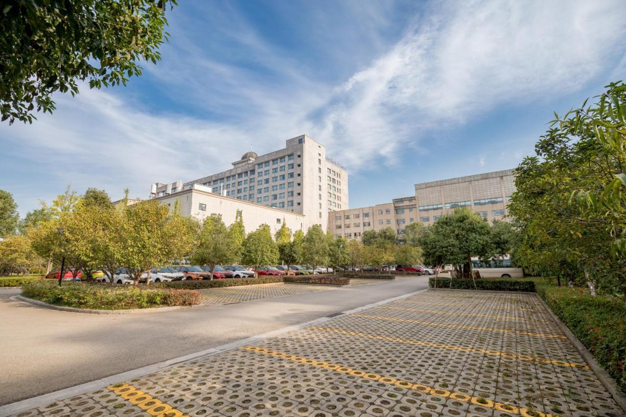 Sunshine Hotel Čang-ťia-ťie Exteriér fotografie